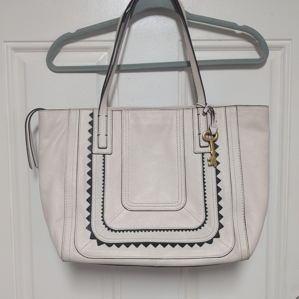 FOSSIL - Carlie Ivory & Black Cow Hide Leather Purse Tote Shoulder Bag
